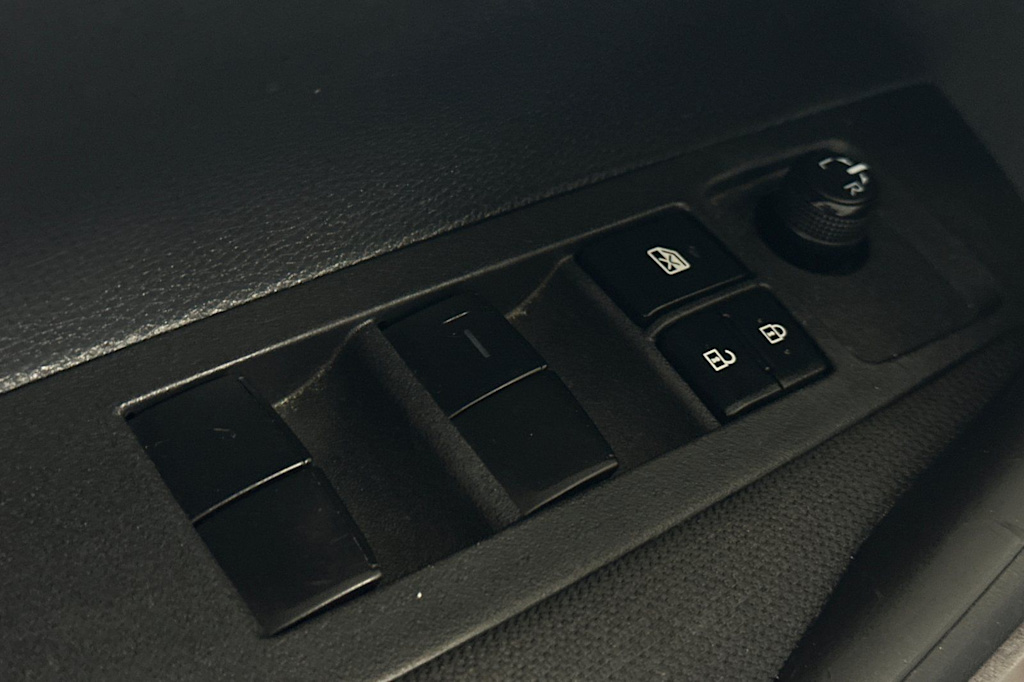 Thumbnail: 2024 Toyota Corolla - 23