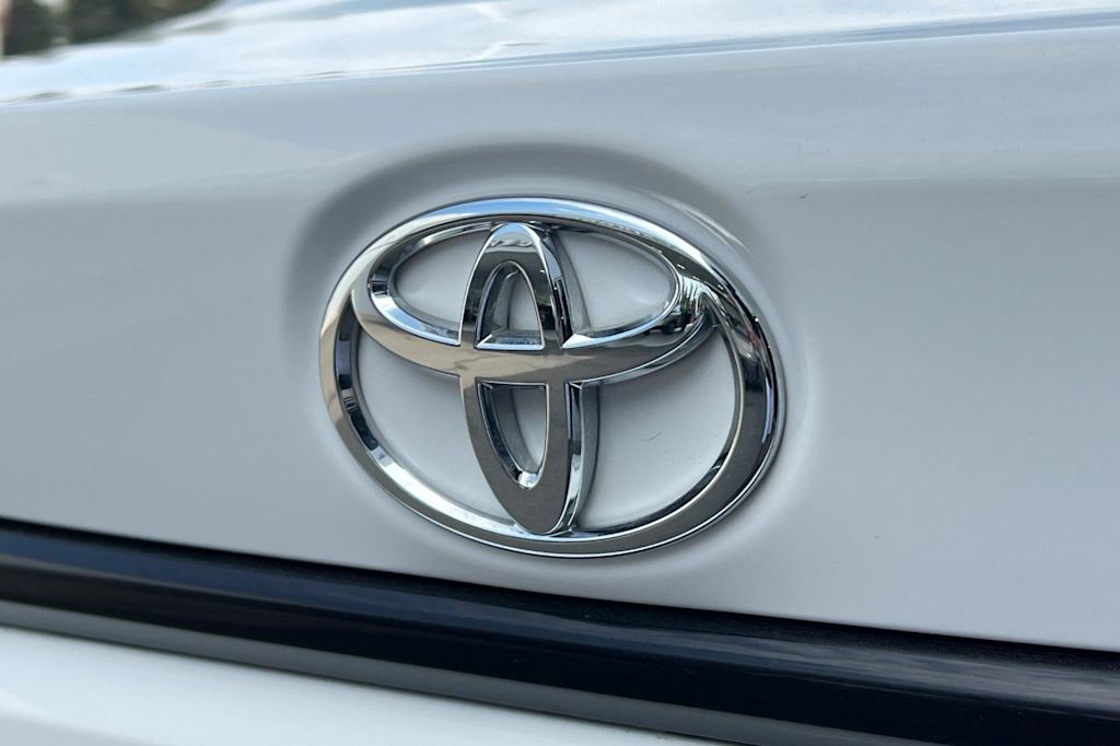 Thumbnail: 2025 Toyota Corolla - 7
