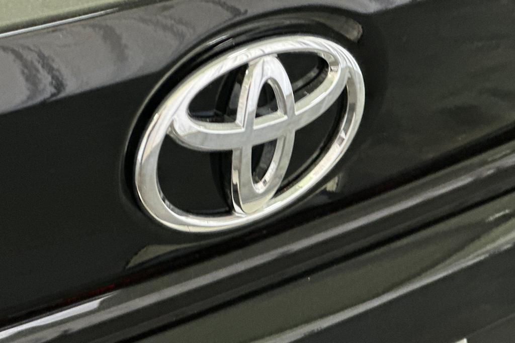 Thumbnail: 2024 Toyota Corolla - 7