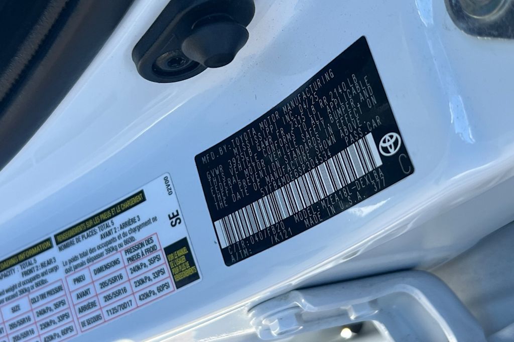 Thumbnail: 2025 Toyota Corolla - 18