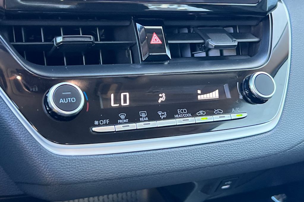 Thumbnail: 2025 Toyota Corolla - 26