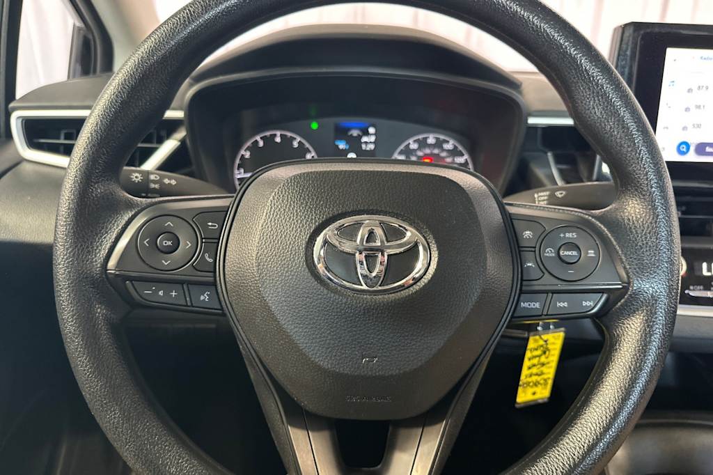 Thumbnail: 2025 Toyota Corolla - 25
