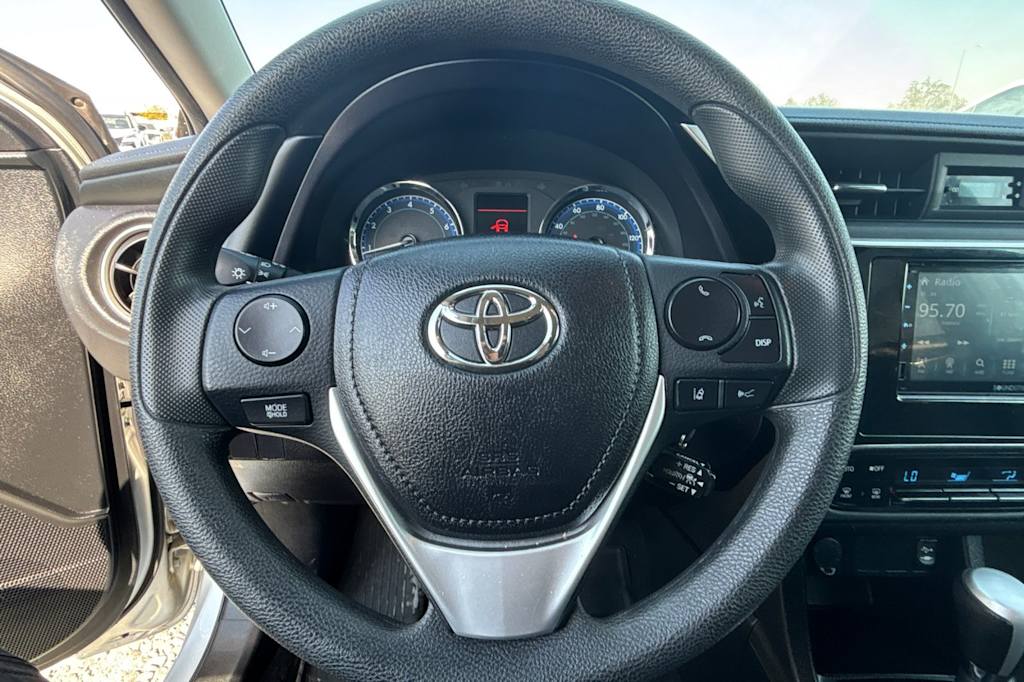 Thumbnail: 2019 Toyota Corolla - 27