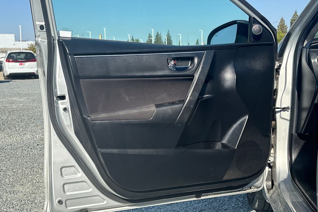 Thumbnail: 2019 Toyota Corolla - 23