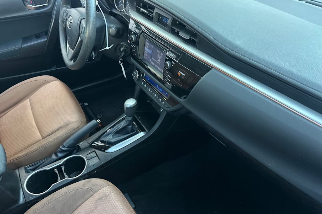 Thumbnail: 2016 Toyota Corolla - 11