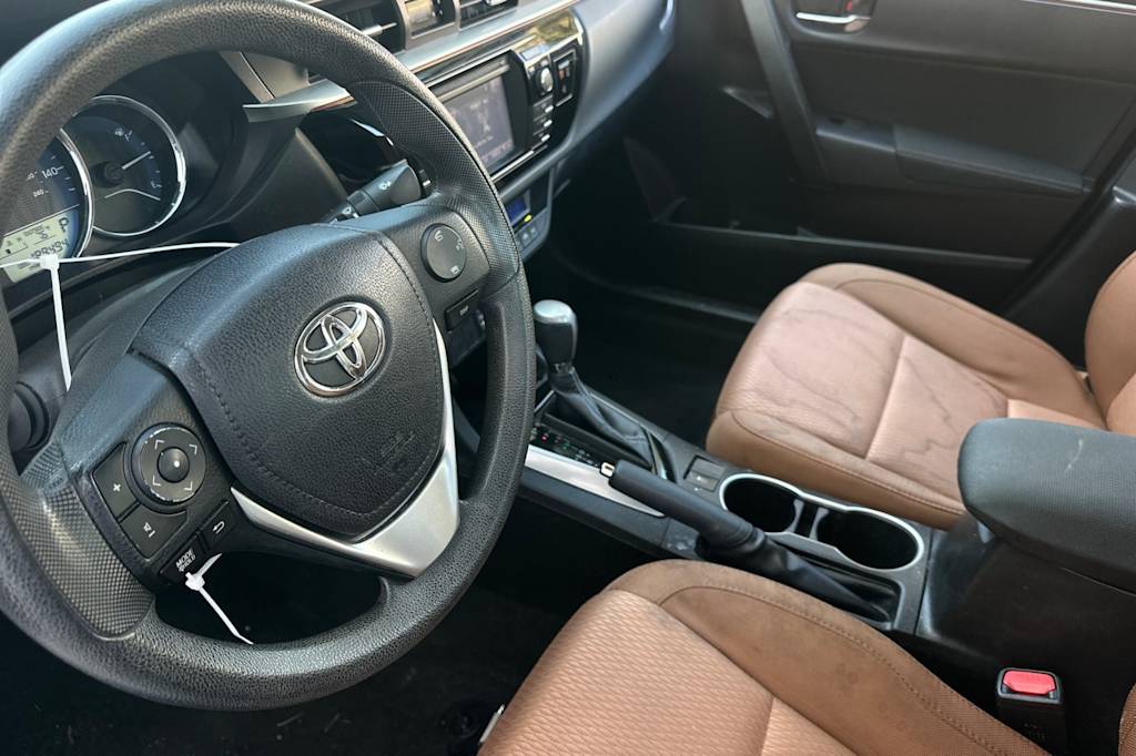 Thumbnail: 2016 Toyota Corolla - 7