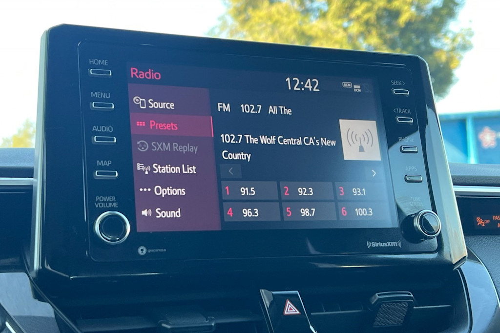 Thumbnail: 2021 Toyota Corolla - 13