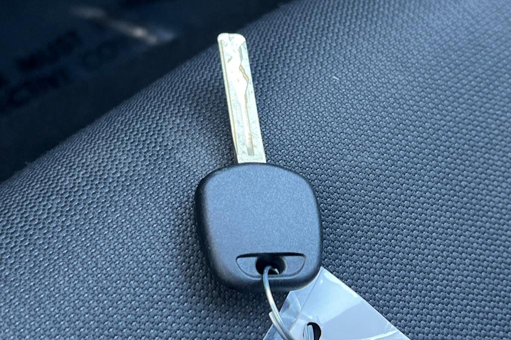 Thumbnail: 2021 Toyota Corolla - 16