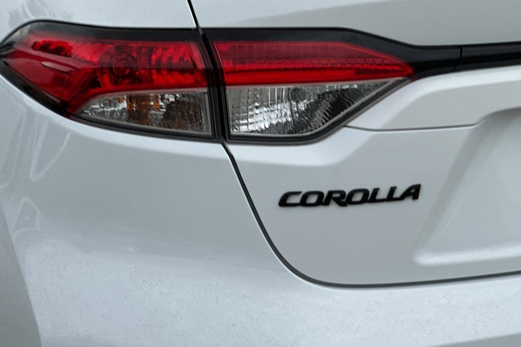 Thumbnail: 2022 Toyota Corolla - 34
