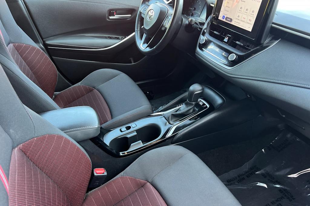 Thumbnail: 2023 Toyota Corolla - 10