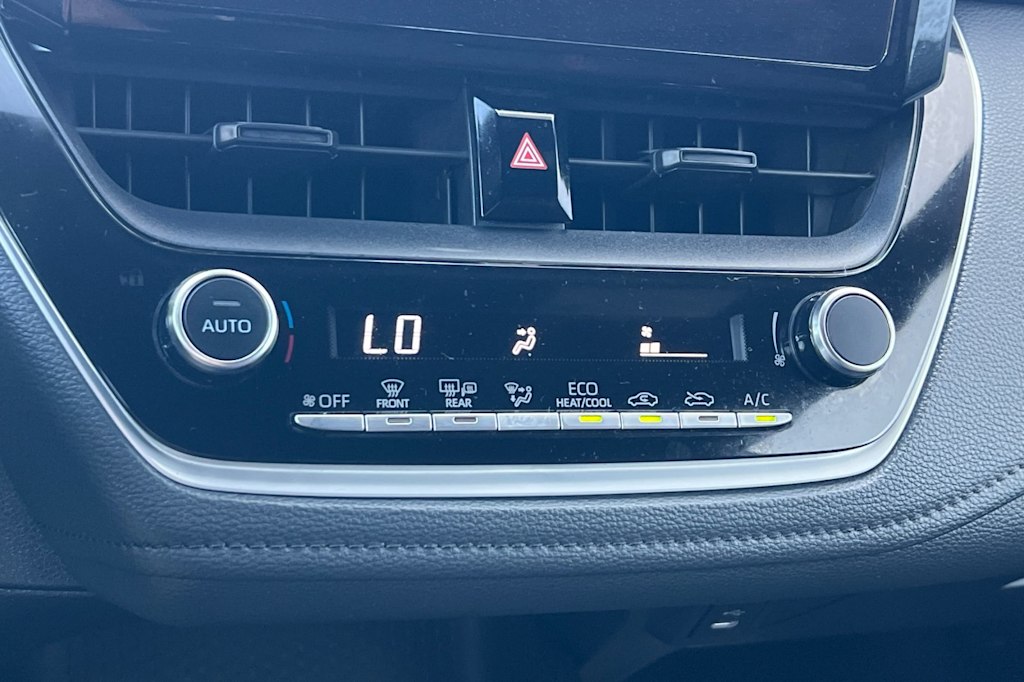 Thumbnail: 2023 Toyota Corolla - 26