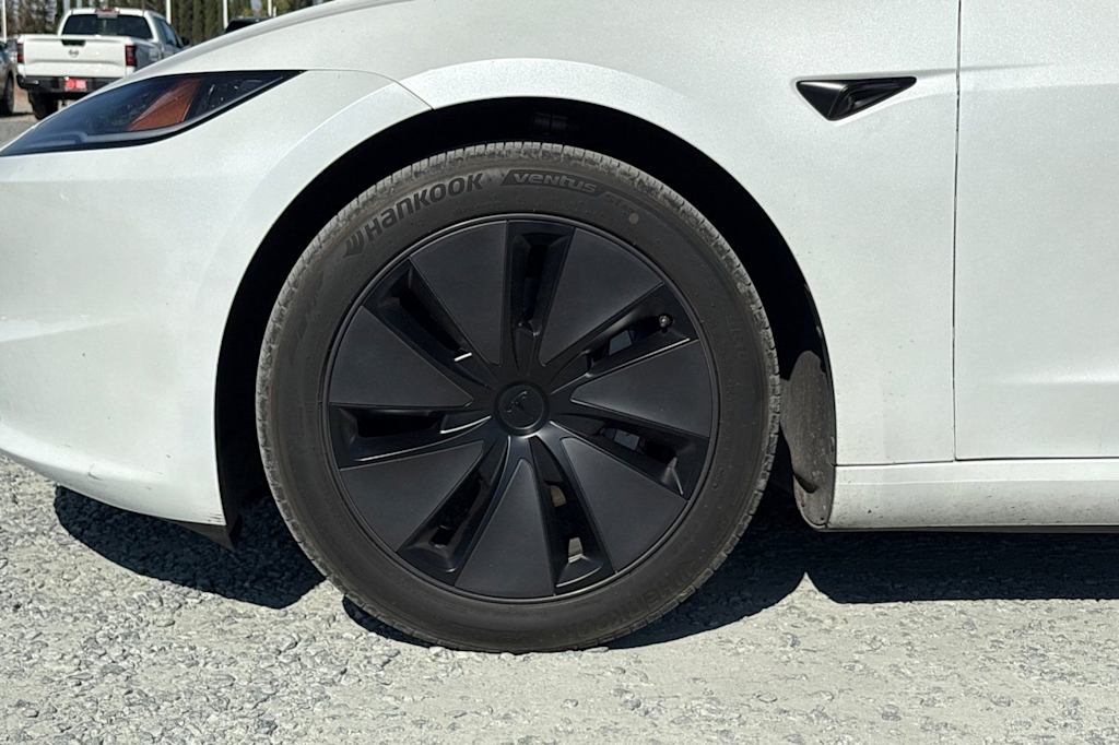 Thumbnail: 2024 Tesla Model 3 - 8