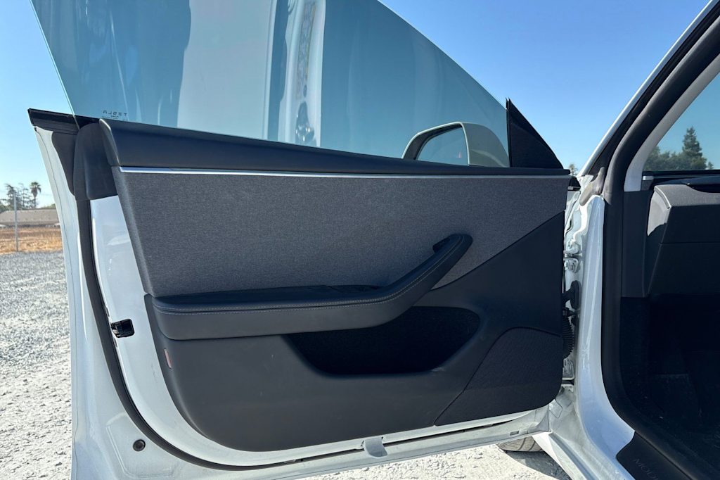 Thumbnail: 2024 Tesla Model 3 - 20