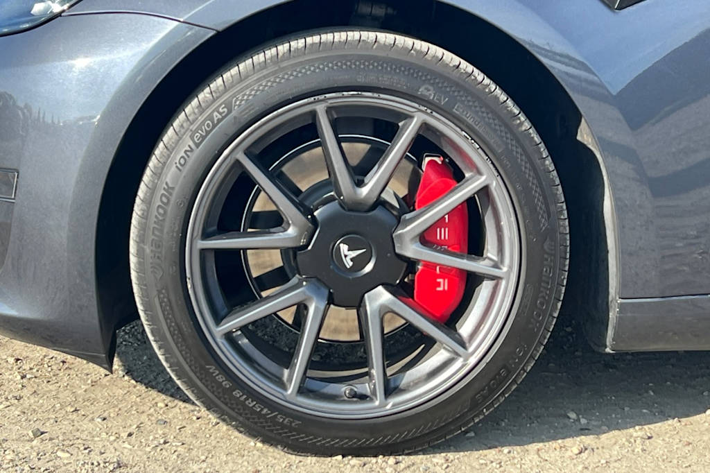 Thumbnail: 2023 Tesla Model 3 - 8