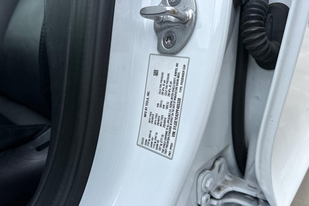 Thumbnail: 2023 Tesla Model 3 - 33