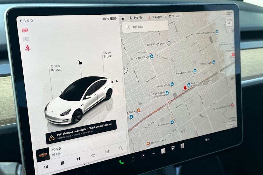 Thumbnail: 2023 Tesla Model 3 - 23