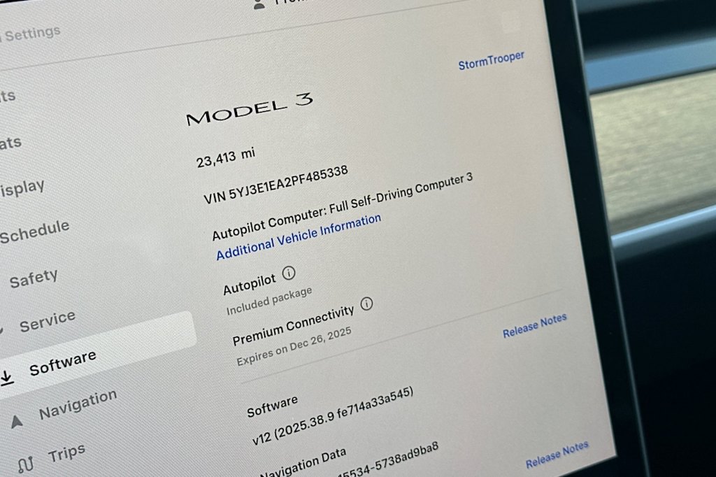 Thumbnail: 2023 Tesla Model 3 - 15