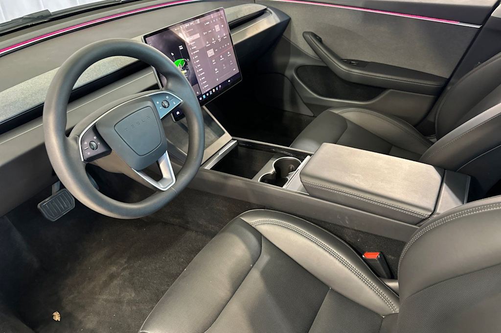 Thumbnail: 2025 Tesla Model 3 - 9