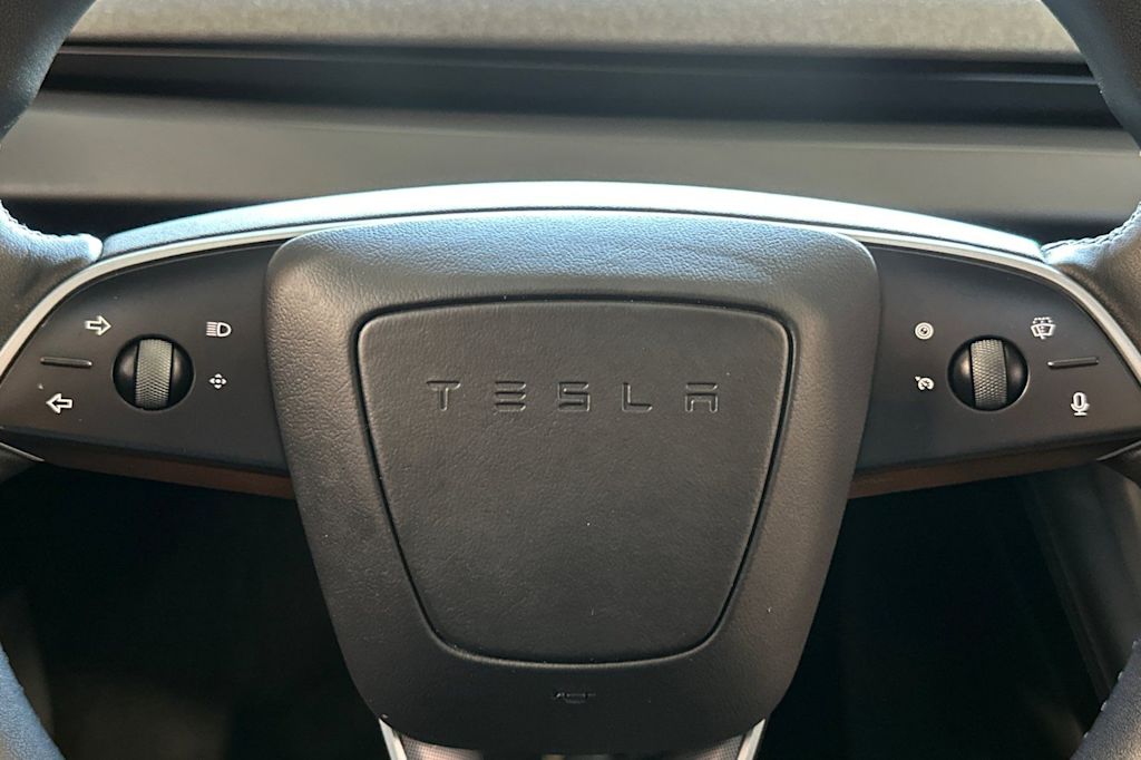 Thumbnail: 2025 Tesla Model 3 - 29
