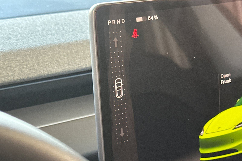 Thumbnail: 2025 Tesla Model 3 - 28