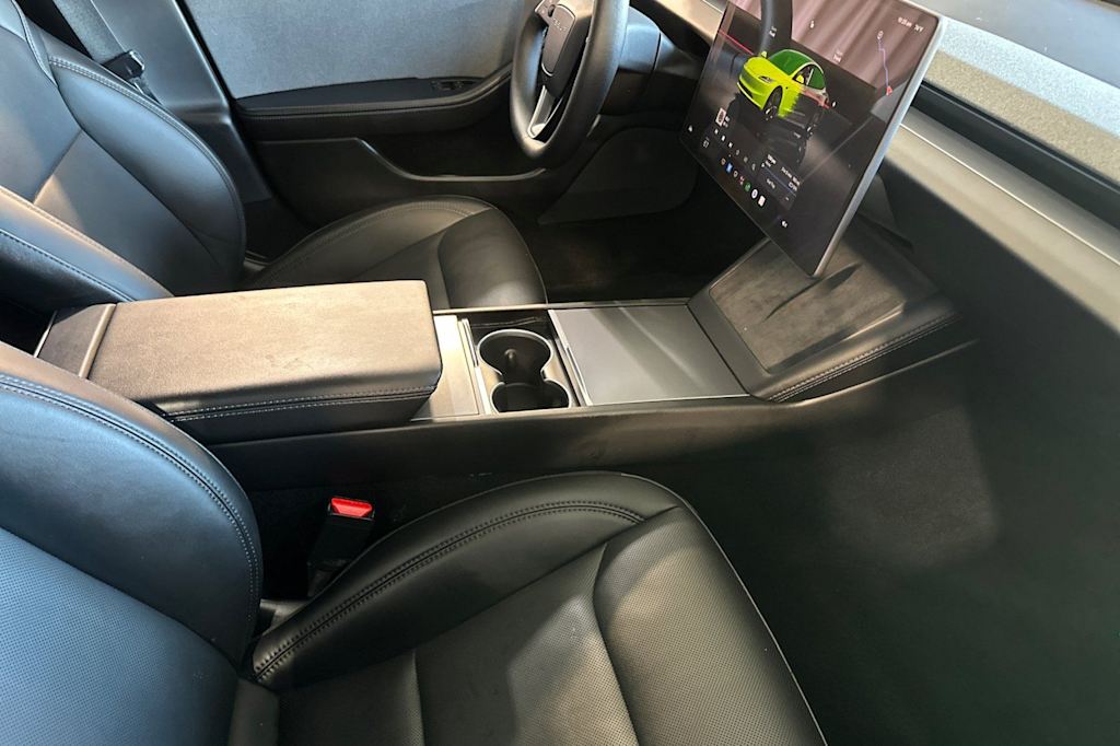 Thumbnail: 2025 Tesla Model 3 - 11