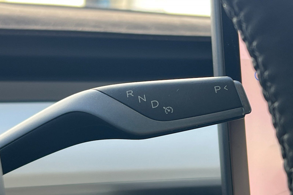 Thumbnail: 2023 Tesla Model 3 - 27