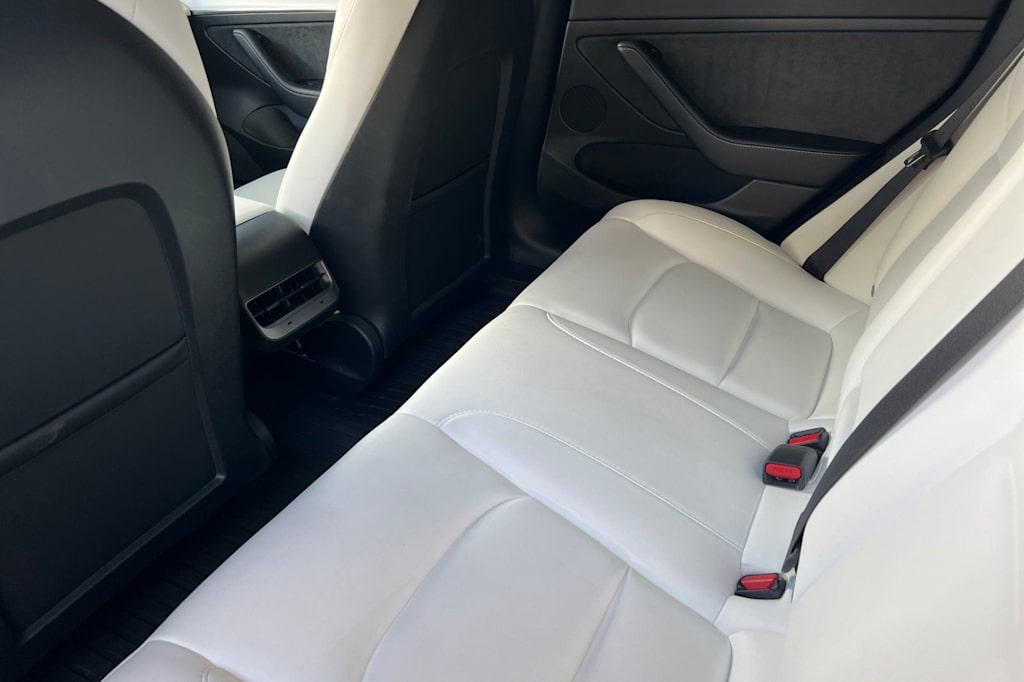 Thumbnail: 2023 Tesla Model 3 - 12