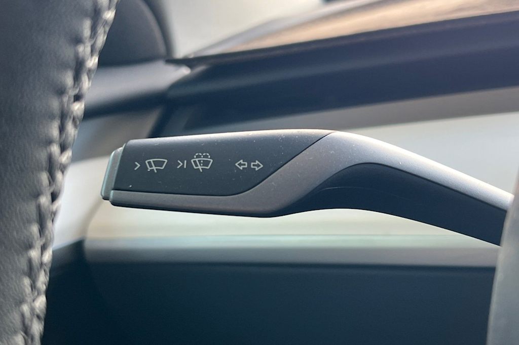 Thumbnail: 2023 Tesla Model 3 - 34