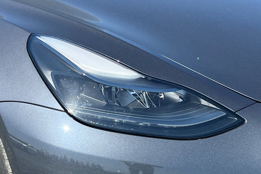 Thumbnail: 2023 Tesla Model 3 - 31