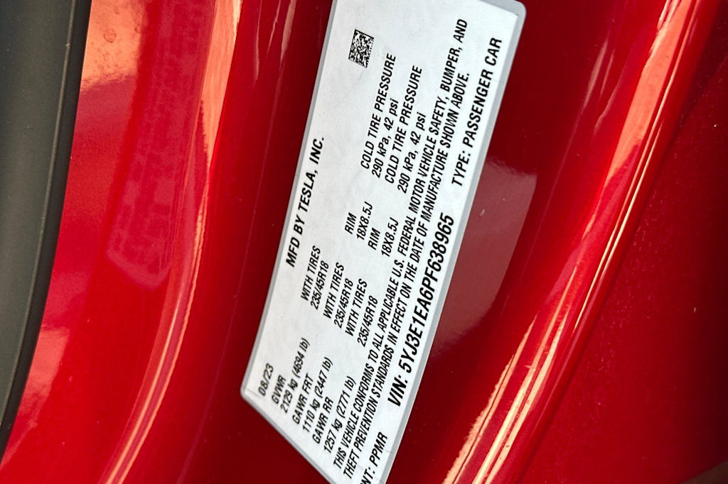 Thumbnail: 2023 Tesla Model 3 - 15