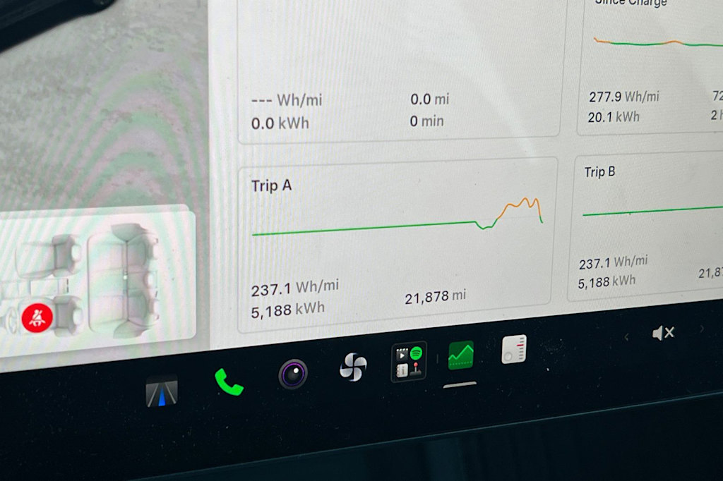 Thumbnail: 2025 Tesla Model 3 - 27