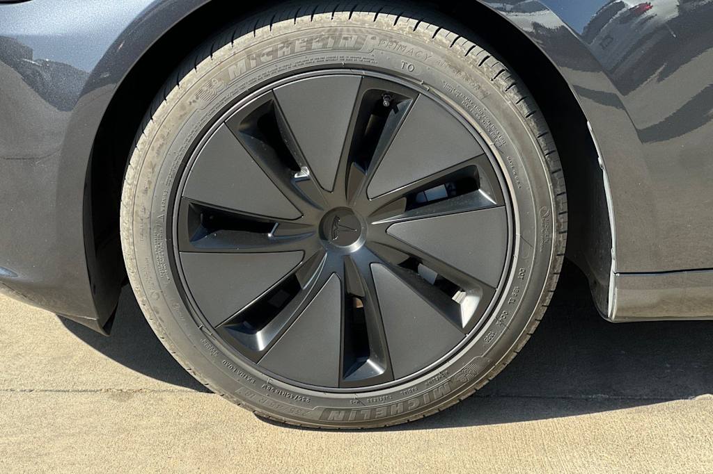Thumbnail: 2025 Tesla Model 3 - 8