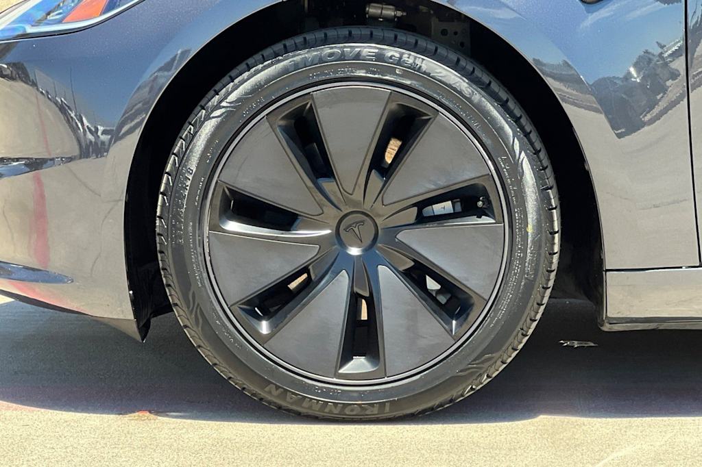 Thumbnail: 2025 Tesla Model 3 - 8