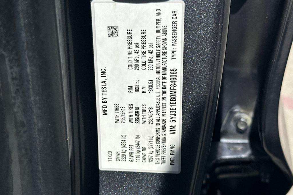 Thumbnail: 2021 Tesla Model 3 - 35