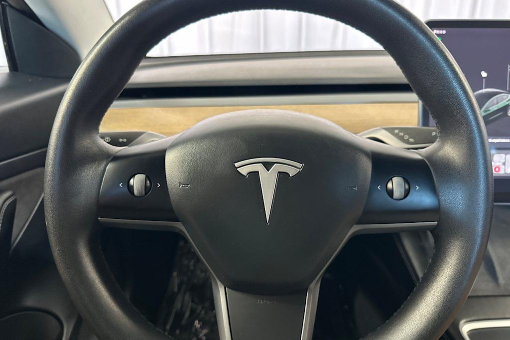 Thumbnail: 2021 Tesla Model 3 - 13