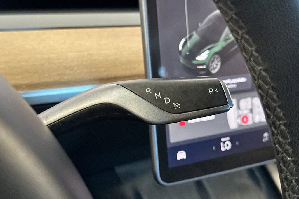Thumbnail: 2021 Tesla Model 3 - 29