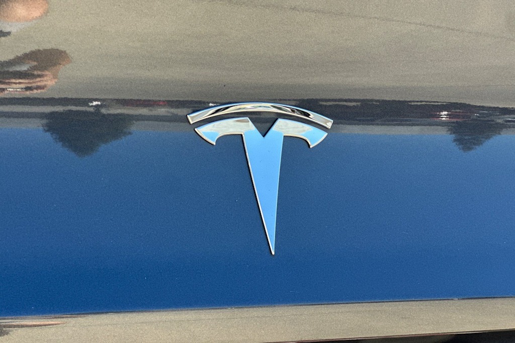 Thumbnail: 2021 Tesla Model 3 - 7