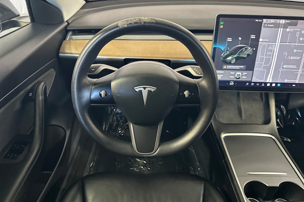 Thumbnail: 2021 Tesla Model 3 - 9