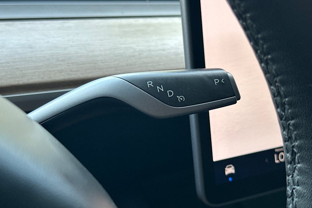 Thumbnail: 2023 Tesla Model 3 - 26