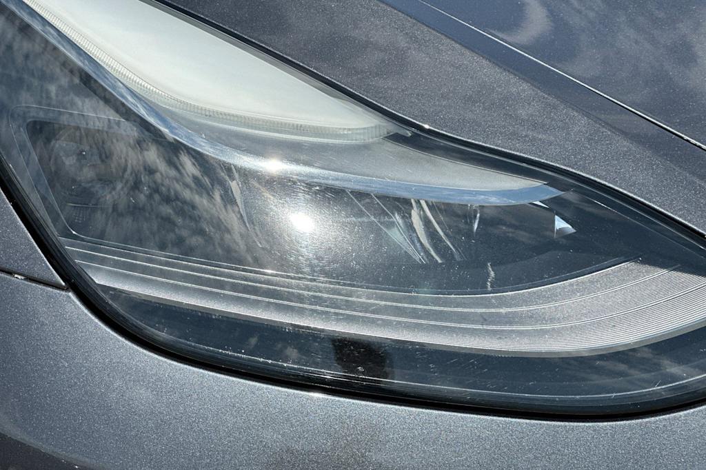Thumbnail: 2023 Tesla Model 3 - 31