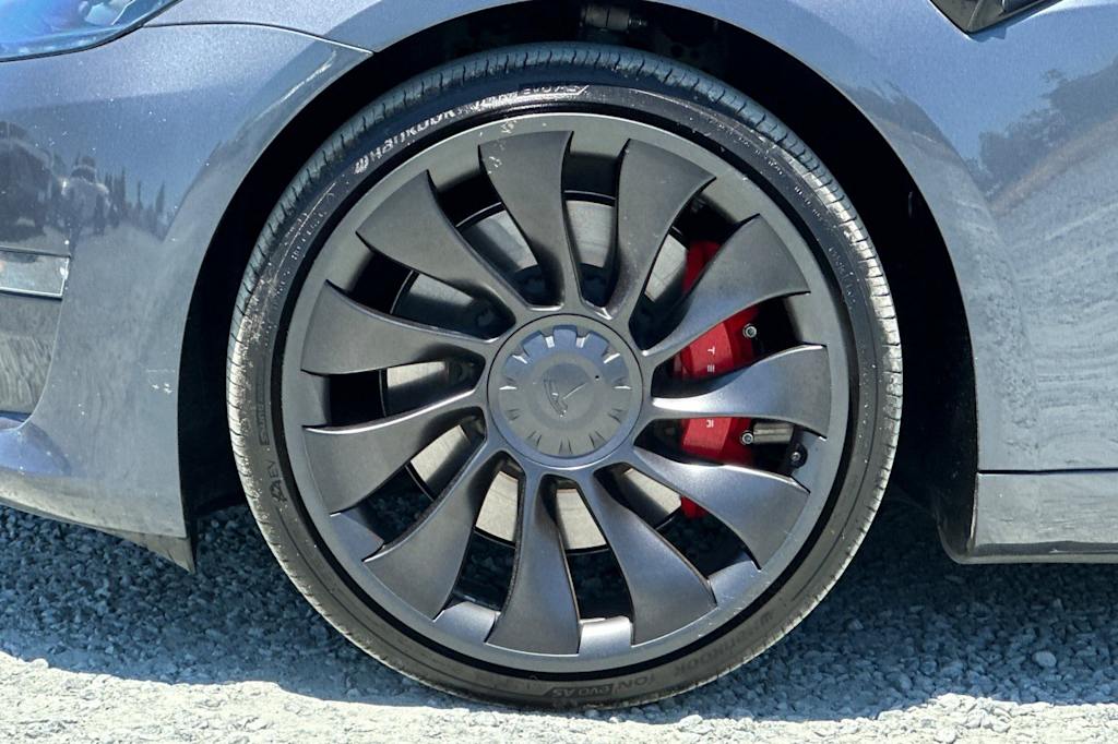 Thumbnail: 2023 Tesla Model 3 - 8