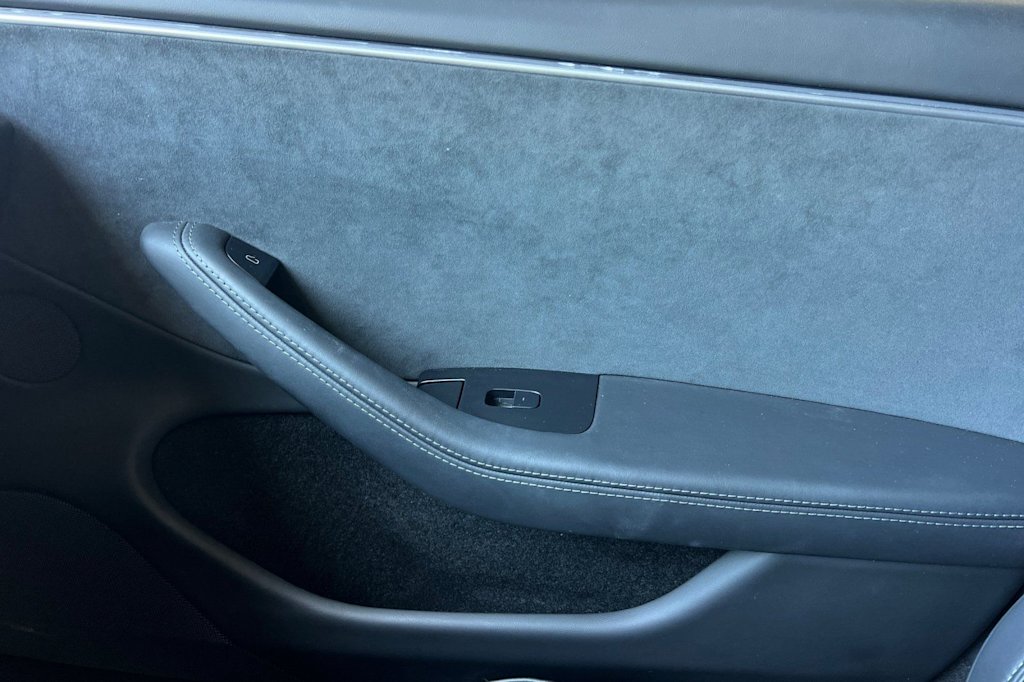 Thumbnail: 2024 Tesla Model 3 - 23