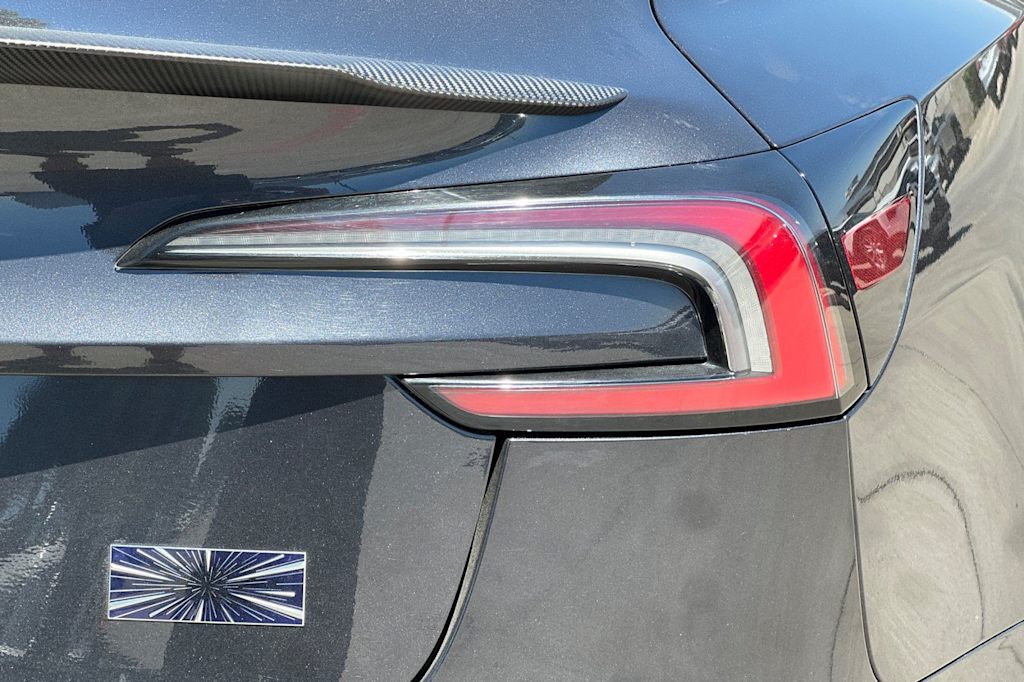 Thumbnail: 2024 Tesla Model 3 - 33