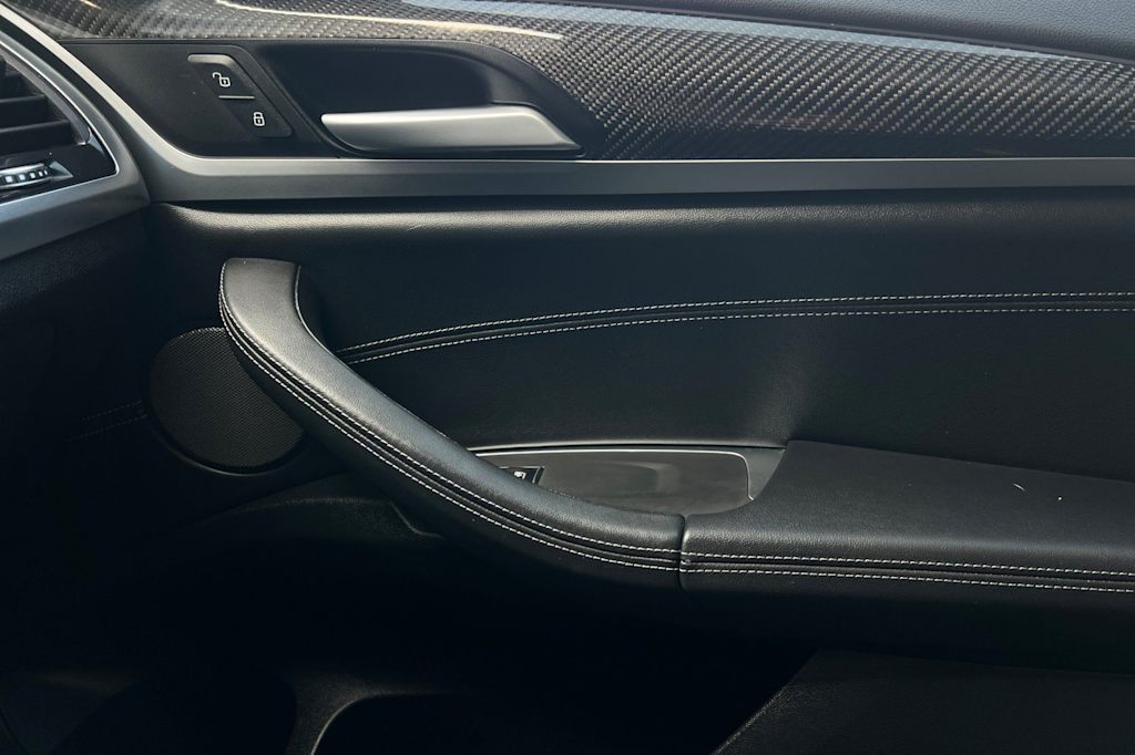 Thumbnail: 2021 BMW X4 - 26