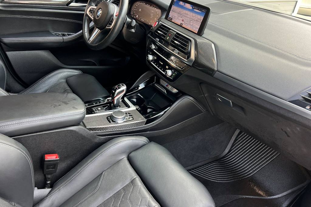 Thumbnail: 2021 BMW X4 - 12