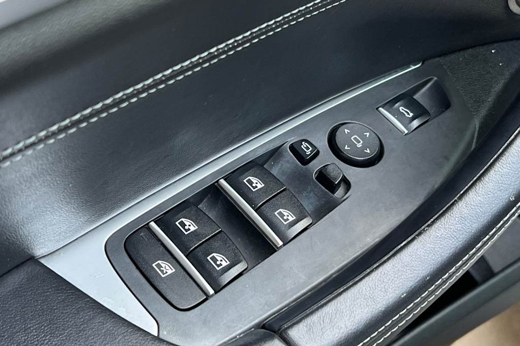 Thumbnail: 2021 BMW X4 - 23