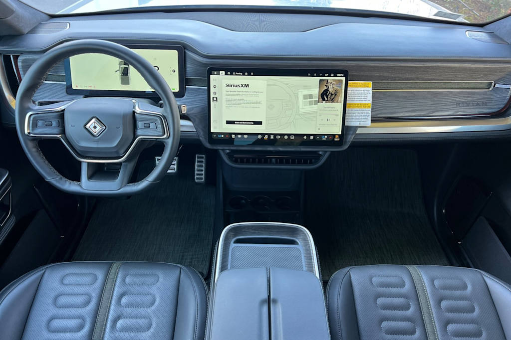 Thumbnail: 2023 Rivian R1T - 2