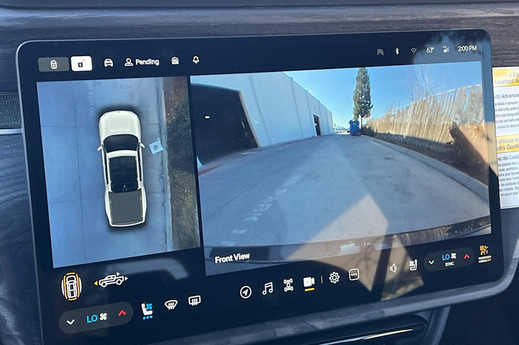 Thumbnail: 2023 Rivian R1T - 24