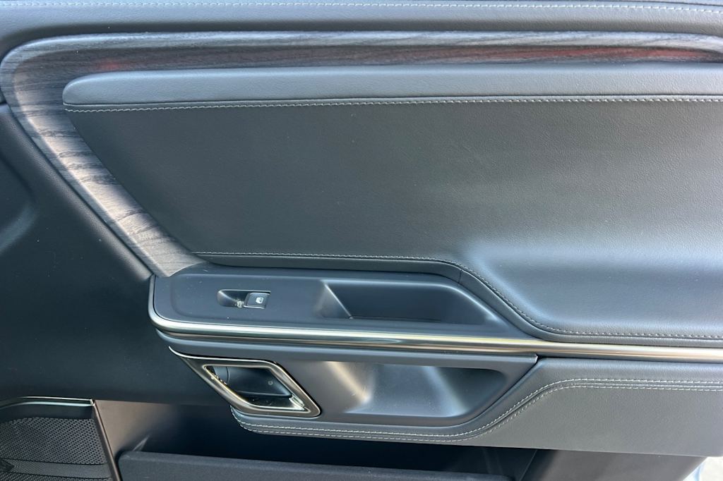 Thumbnail: 2023 Rivian R1T - 22