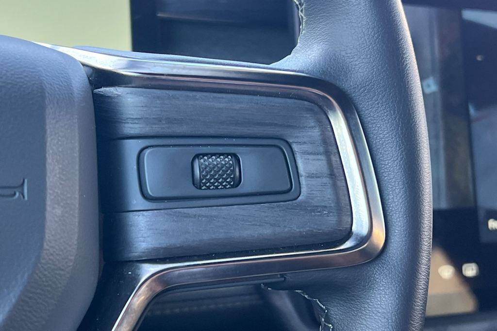 Thumbnail: 2023 Rivian R1T - 29